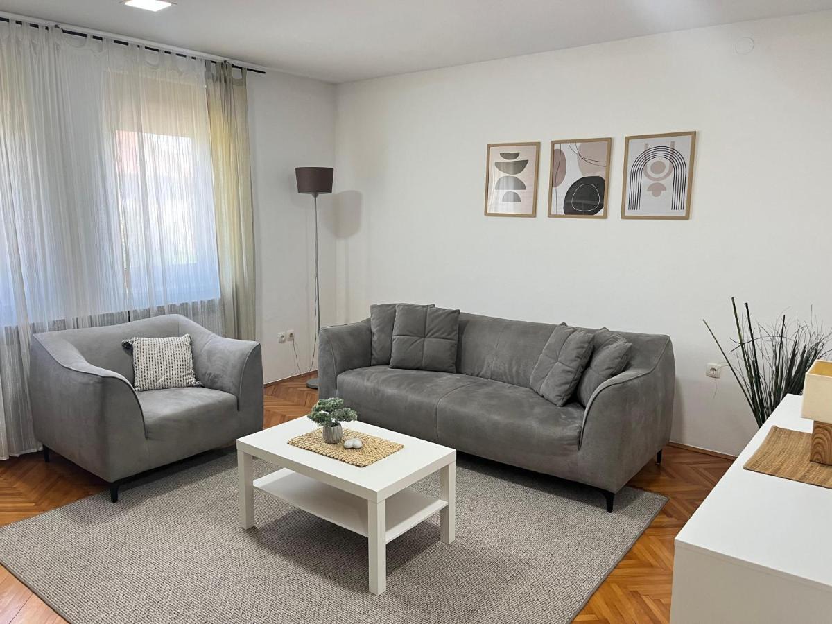 Apartman Mara Mala Subotica Екстер'єр фото