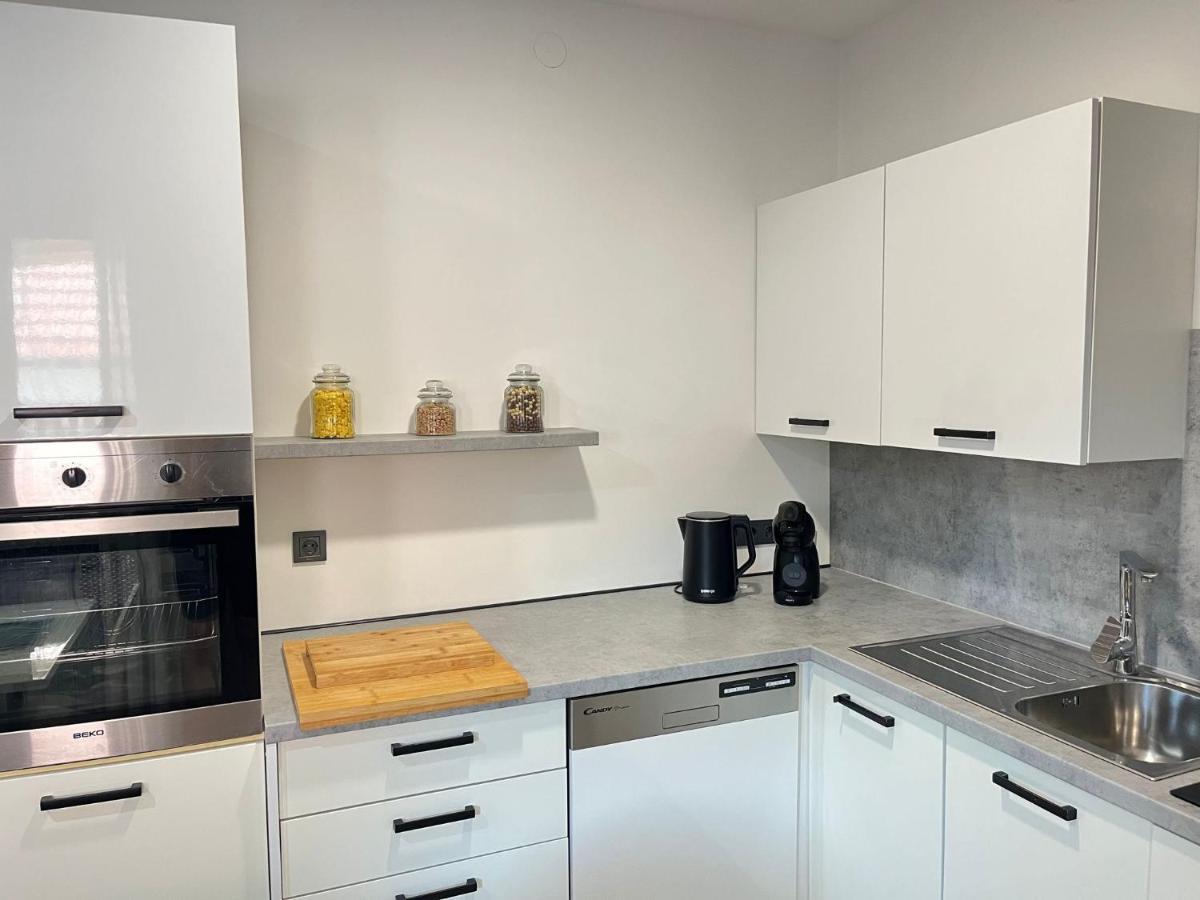 Apartman Mara Mala Subotica Екстер'єр фото