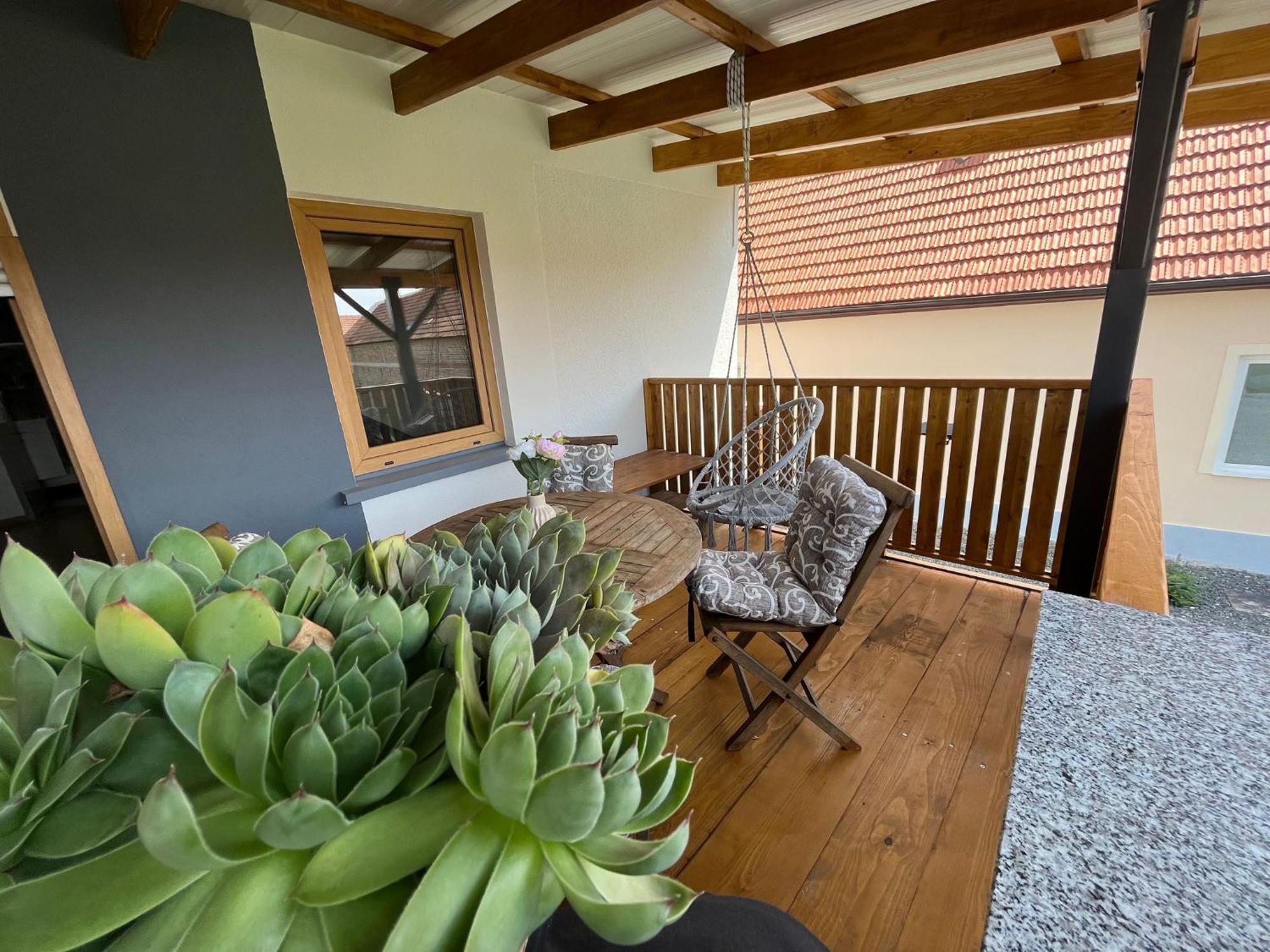 Apartman Mara Mala Subotica Екстер'єр фото